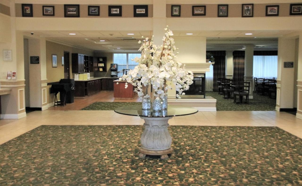 Hawthorn Suites By Wyndham Louisville East Luaran gambar