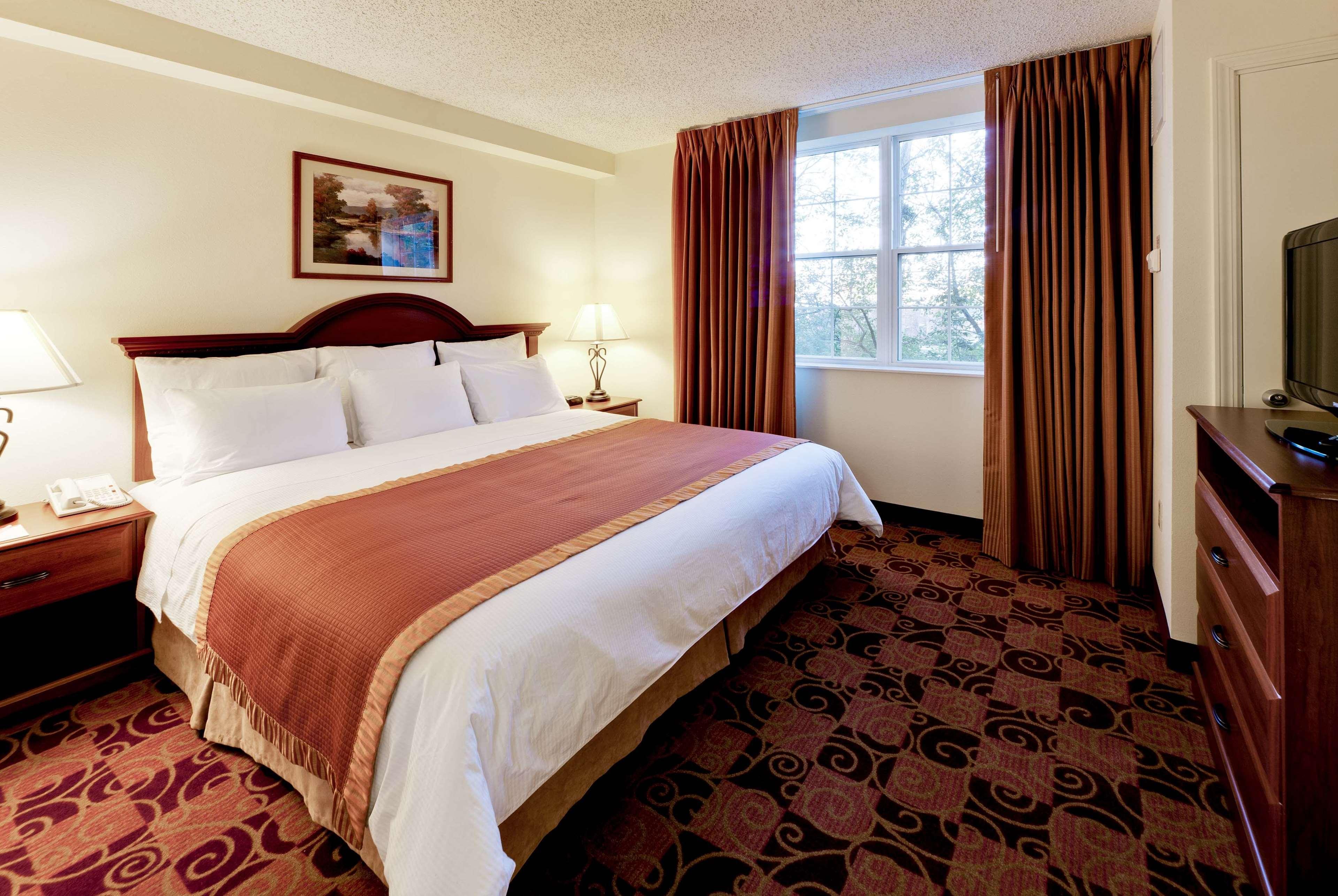 Hawthorn Suites By Wyndham Louisville East Luaran gambar